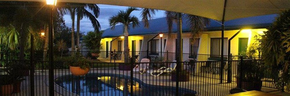 Peppercorn Motel Clermont Buitenkant foto